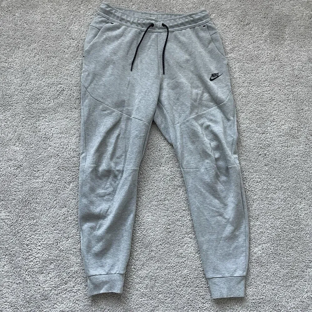 Nike Tech Fleece Jogger Pants Mens Medium Gray Slim Tapered CU4495-063